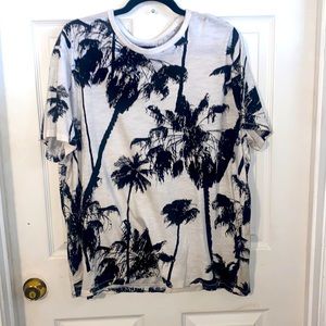 Express Quality & Fit Palm Tree Tshirt in a Cream Heather and Black Sz XL *EUC*